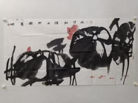 保真书画，要红宇《荷花》四尺整纸国画一幅69×137cm。要红宇，中国工笔画学会理事，清华美院书画高研班导师，中国国画创作研究院幅院长，中国美协会员，内蒙美协理事，内蒙书画院院士，内蒙中国学会理事，包头美协副主席。