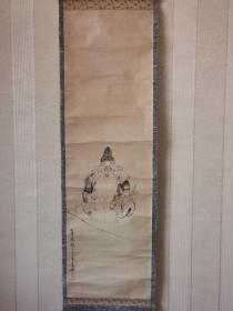 日本名家森春岳，手绘人物神像老画轴。款：乙丑（1865年）暮秋甲子日写 春岳，纸本纸裱，画芯96×29，木制轴头。自然老化，但是完整。

【森 春岳】日本画
1836～1917（天保七～大正六）
82岁，名政，号春岳，生地今属石川县，师承岸连山。