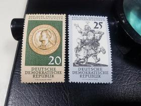 东德1960年邮票。德累斯顿美术馆400周年。2全新新，原胶。