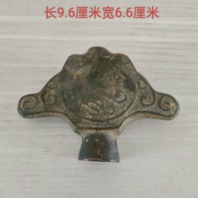 龙凤纹铜剑挡3972