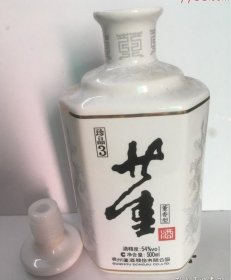 董酒瓶