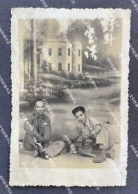 1940年代 照相馆布景拍摄 国民党桂系军人合影照一枚
