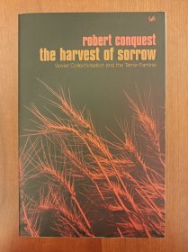 The Harvest of Sorrow （现货，实拍书影）