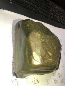 新疆泥玉石