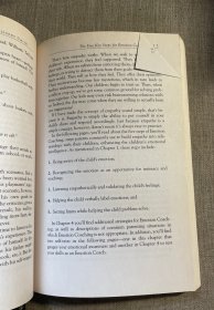 Raising An Emotionally Intelligent Child: The Heart of Parenting 培养高情商的孩子 约翰·戈特曼【英文版】