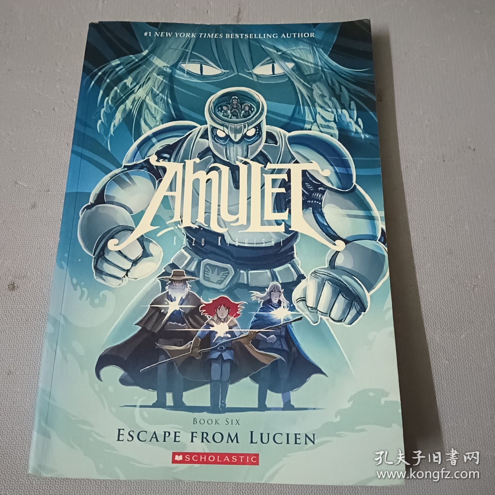 英文原版 Escape from Lucien 护身符6 儿童漫画 英文版 进口英语原版书籍（扉页有签名）