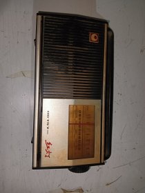 红灯hd-757。好坏不知道