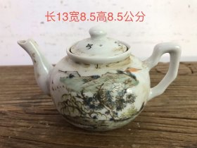 民初瓷壶一把，保存完好品相一流