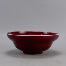 明霁红釉折腰碗