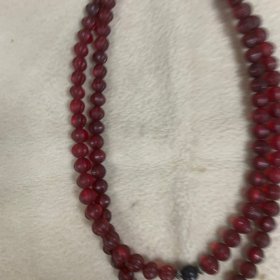 清代老硫璃佛珠108颗。 年代久远。