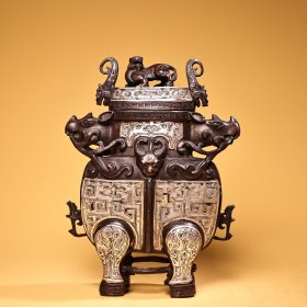 纯铜全铜高浮雕錾刻鎏银熏香炉 重1650克 高26厘米 宽20厘米