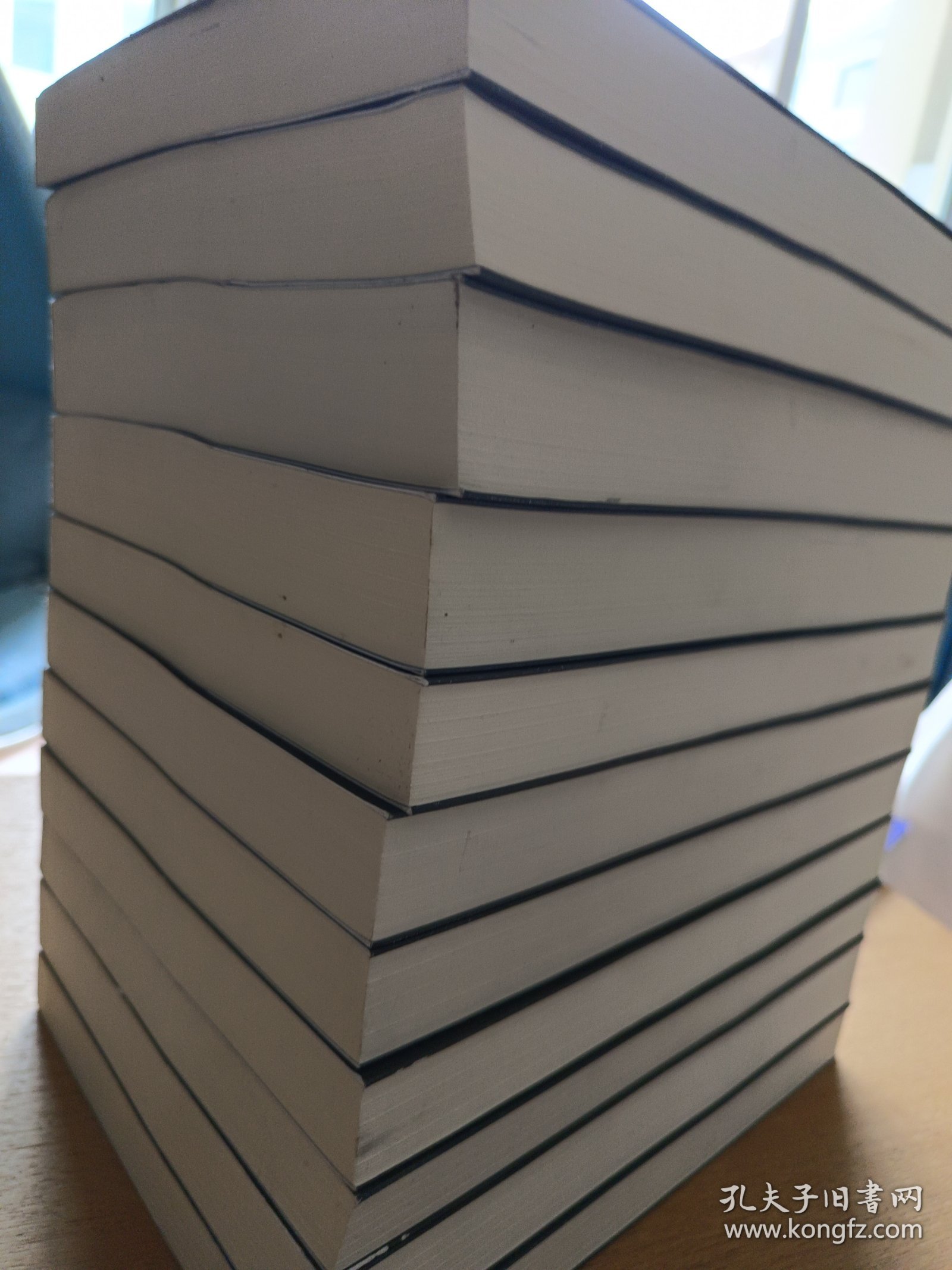 大秦帝国（书脊因胶布粘贴部分损坏，其中一本书皮因胶布粘贴损坏，其他都完好）