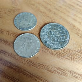 外国币3个