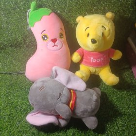 粉色小茄子、黄色小熊、灰色小象 毛绒玩具娃娃、 男孩、女孩布娃娃、 布玩偶 小孩玩具（3个合售）单要那个可与客服沟通 20元一个包邮