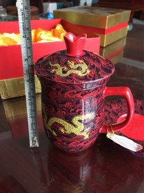 龙纹茶具套装一对（含茶杯、茶漏、茶盘）