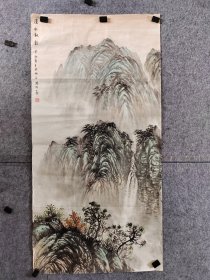 四尺整张山水，便宜处理了，山东烟台市美协会员林国胜老师山水，四尺整张，林国胜，1959年生，山东烟台人，职业画家。现为山东烟台美协会员，齐鲁书画研究院会员、中国书画创作院特聘画家、《书与画》杂志社特聘画家、中国民间书画研究会培训中心特聘画家。在2019年度书画家职称评审活动中，被中国书画家职称评审中心评为国画类一级美术师。