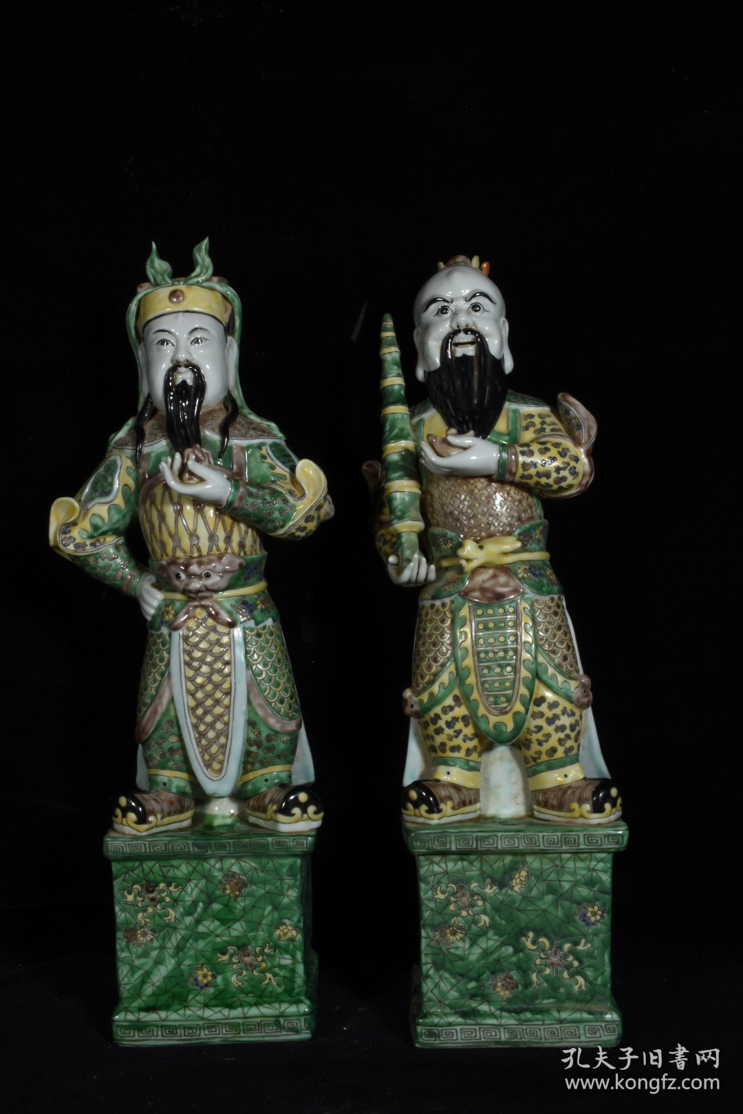 旧藏 清乾隆 五彩哼哈二将 尺寸49x20厘米