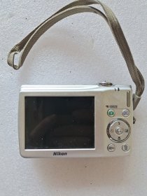 尼康Nikon COOLPIX S220数码相机