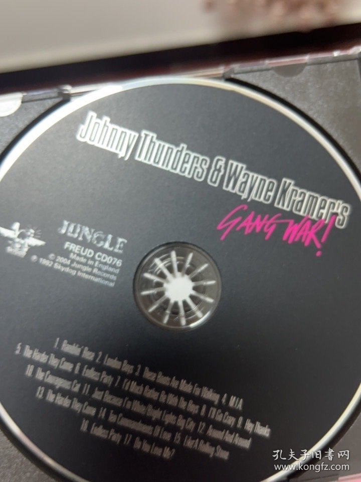欧美版CD hmv 行货 车库摇滚/Johnny thunders  new york dolls的吉他手 九新 对光轻微细痕/架2