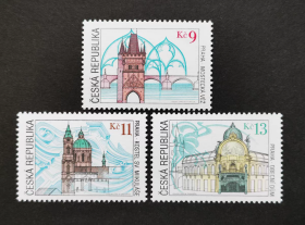 CZECH13捷克共和国2000年美丽祖国系列 布拉格的建筑风格 旧城查理大桥哥特式/圣尼古拉斯教堂巴洛克/新艺术风格的市民之家 新 3全 雕刻版外国邮票