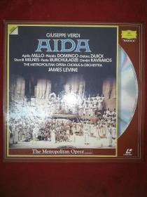 VERDI  AIDA  LEVINE （ LD镭射大碟  盒装两碟 碟名自鉴）