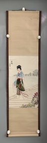 甘文英：1952年生于甘肃临潭，1982年毕业于西北师范大学美术系国画专业。现为甘南报社编辑，甘肃省美协会员，甘南州美协理事、书协理事