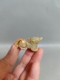 高古玉 古玉老玉 西周战汉玉器 挂件 旧藏 和田玉狮子 长3.8cm高2.4cm