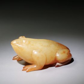 和田玉旧藏回流 精品顶呱呱 玉质刚性细腻油润 包浆醇厚 沁色自然 雕工精湛 轮廓流畅 品相完美 细节如图 尺寸5.5×3.6×2.3厘米 重57.5克