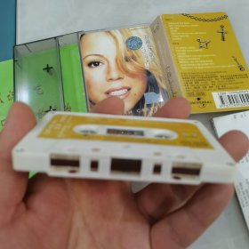 玛丽亚凯莉幸运手链磁带