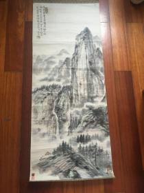 著名画家周怀民 画赠上海篆刻家叶潞渊山水 一张 尺寸98.7乘38.5厘米  不退换货