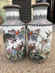 落款余全林的瓷器花瓶一对