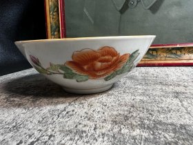 70年代，手绘花卉大碗一只