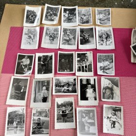 学奏电子琴的儿童等25 张