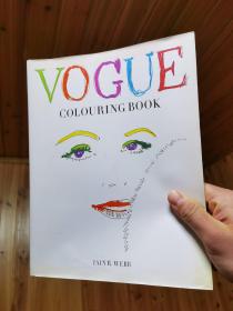 Vogue Colouring Book 时尚色彩书