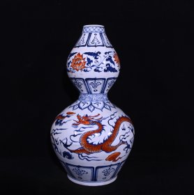 元代幕府金莲川青花矾红龙纹葫芦瓶，高46.5×26厘米