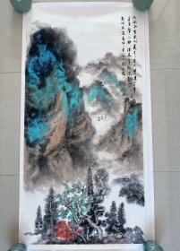 山水画，泼彩山水画，写意的画法，广东省美协戴金龙老师的大作，戴老师的纯手绘作品，假一赔万，正面一幅画，背面一幅画，支持第三方鉴定，老师的山水皴法点染，浓淡干湿焦，行云流水，树木和山石的刻画非常细，很有味道，泼彩很有意境，书法也很棒，这是一张高货。1.38米×70公分，四尺整张的，家里客厅，卧室，书房，中堂，玄关都可悬挂，不挑地方，闭眼入，真的特别好看。