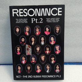 32开原版韩国男明星一厚册RESONANCE PT.2