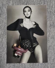 Angelababy杨颖的黑白性感五寸照片