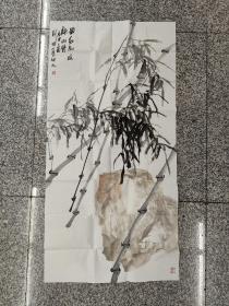 刘杰，山东人，毕业于中央美术学院中国画研究生班，现任职 于《中国美术》副主编，国家一级美术师，*教授，硕士研究 生导师，中国国家民族画院画家，国家民族画院学术委员 中央民族大学东方文化研究院学术秘书、研究员，从事美术 出版、理论研究、教学、中国画创作等。