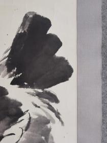 h.0420H侯瑞兴，北京画家，1942年生于河北香河。《铁道报》美术编辑、文化部特聘画家。该作品保真，原装裱镜芯品相如图完好，画芯尺寸为67x49