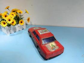 60年代车铁皮小汽车，那个时候有个这个老么了不得了。后面跟着一帮小朋友追着要玩。包老，正常转动！！
