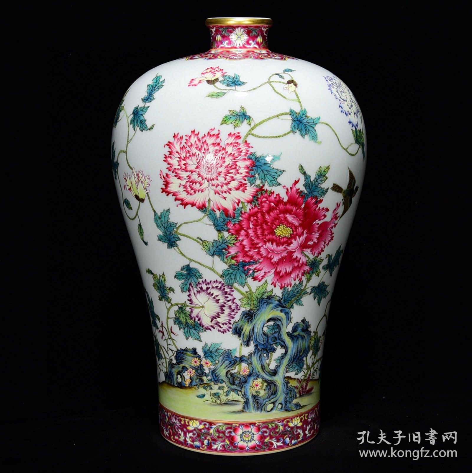点击查看原图 清雍正粉彩花卉纹梅瓶尺寸33*20厘米