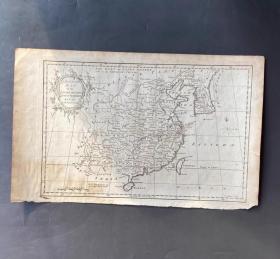 西洋欧洲回流清代1767年中国地图版画古董 适合史料收藏原件装装饰 文字标注详细清晰彩色，中古印刷品，极其稀有珍贵古董级收藏精品，一物一图实拍不磨叽不议价无退换   托马斯·莫蒂默 (Thomas Mortimer) 1767 年在伦敦出版的《贸易和商业地图集》。该系列中的许多地图均以 1750 年至 1765 年间在巴黎出版的《西尔·罗伯特地图集》为基础。纸张尺寸：cm 35.4 x 21.8