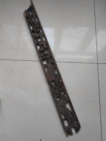 清代木雕，狮子滚绣球，松鼠。陈设特别好。长68cm 宽6.5cm 高0.8cm。