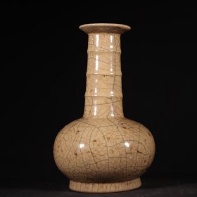 旧藏宋代哥窑“乾隆御题”弦纹瓶