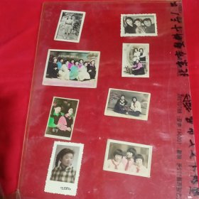 抗美援朝（估计是女文工团员）照片4组共39张合售，手工上色/黑白 都有，大小不一