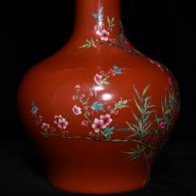 雍正矾红粉彩喜鹊闹梅纹蒜头瓶，高32cm直径20cm
