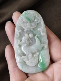 天然A翡飘阳绿瑞兽玉佩挂件