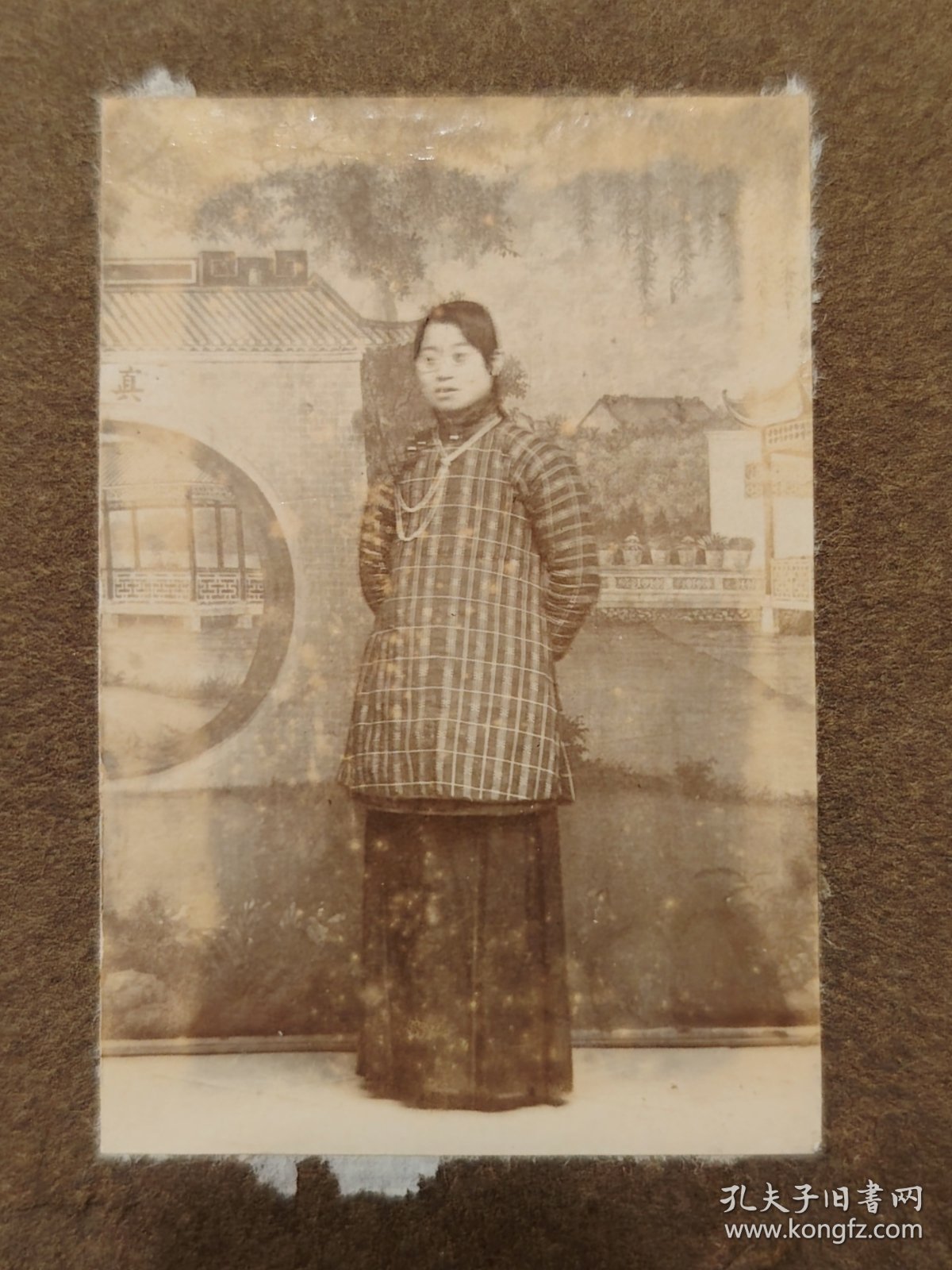清末民初 女子原版蛋白照 包老保真