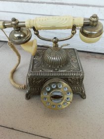 欧式风格老电话（金属机身）